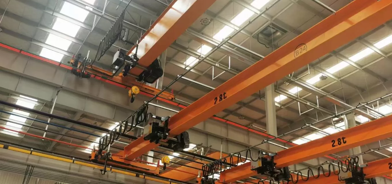 Many Chinese general manufacturing companies use Orit's single-girder overhead cranes